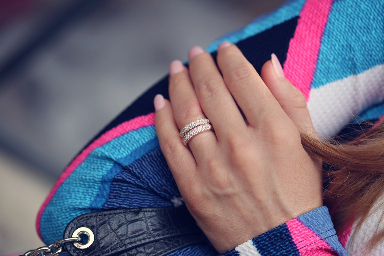 Pave diamond stackable rings