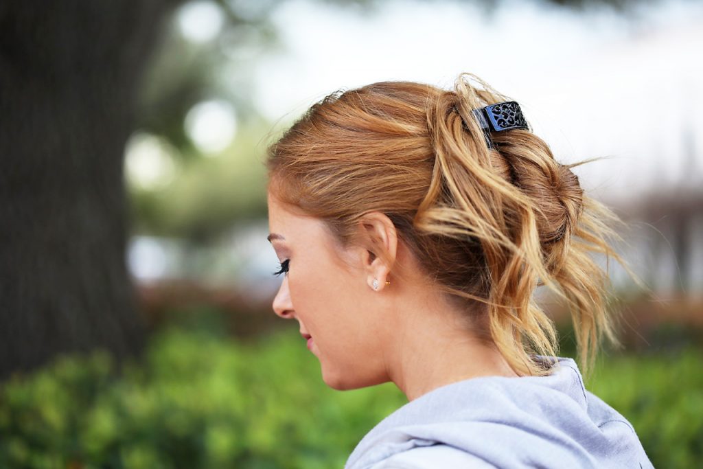 Hilary Kennedy Blog // Ponilox Hair Comb for easy up do