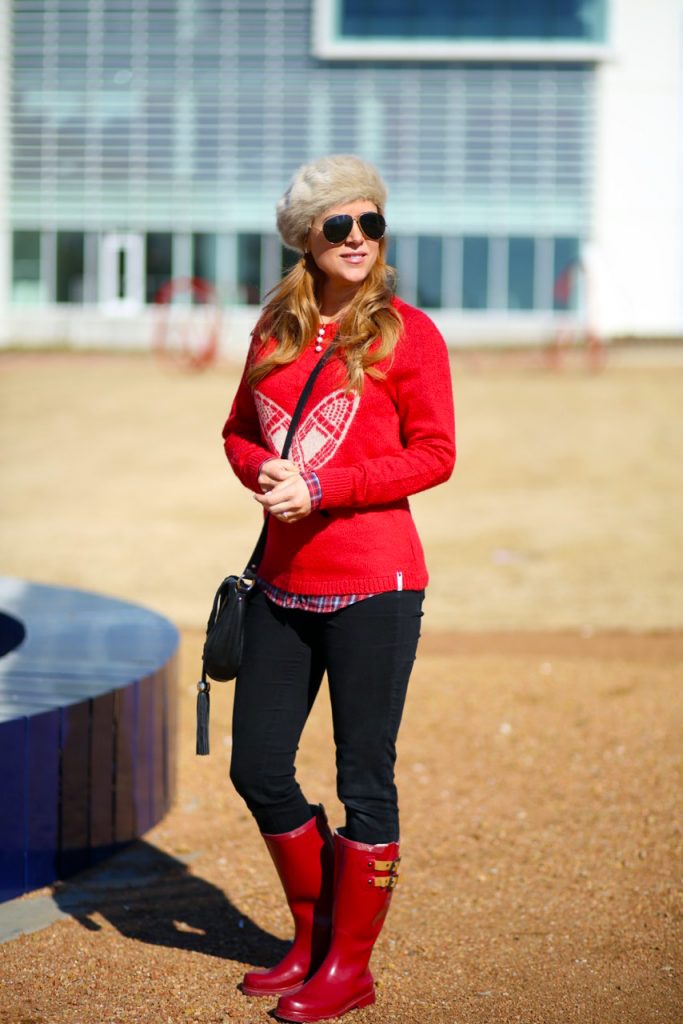 Hilary Kennedy Blog: // Winter Outfit Idea with Chooka boots