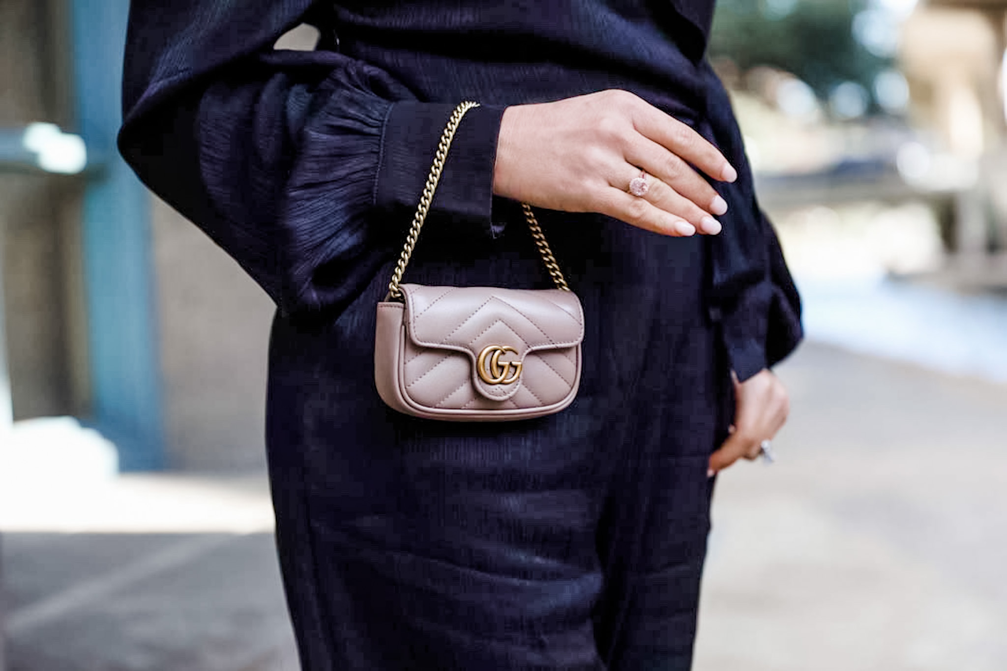 I Tried the Tiny Handbag Trend